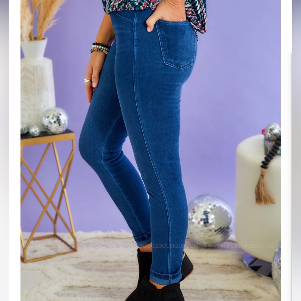 Rae Mode pull-on skinny jeans - Picture 6 of 8